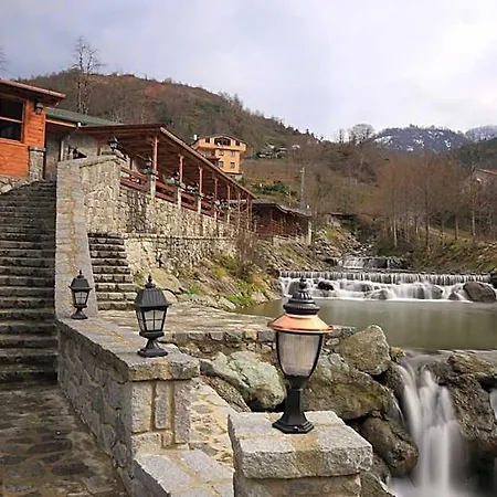 Hotel Teona & Restaurant
